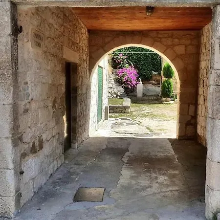 Stone House Castellum Villa Kaštela Exteriör bild