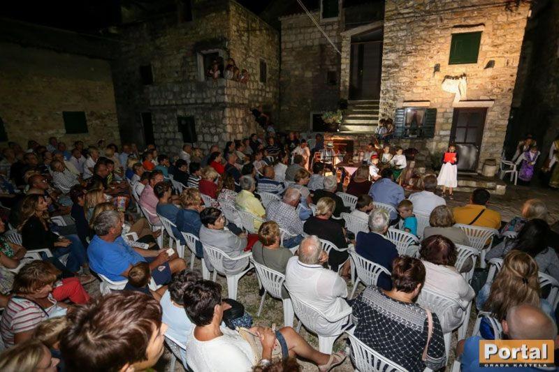 Stone House Castellum * Kaštela